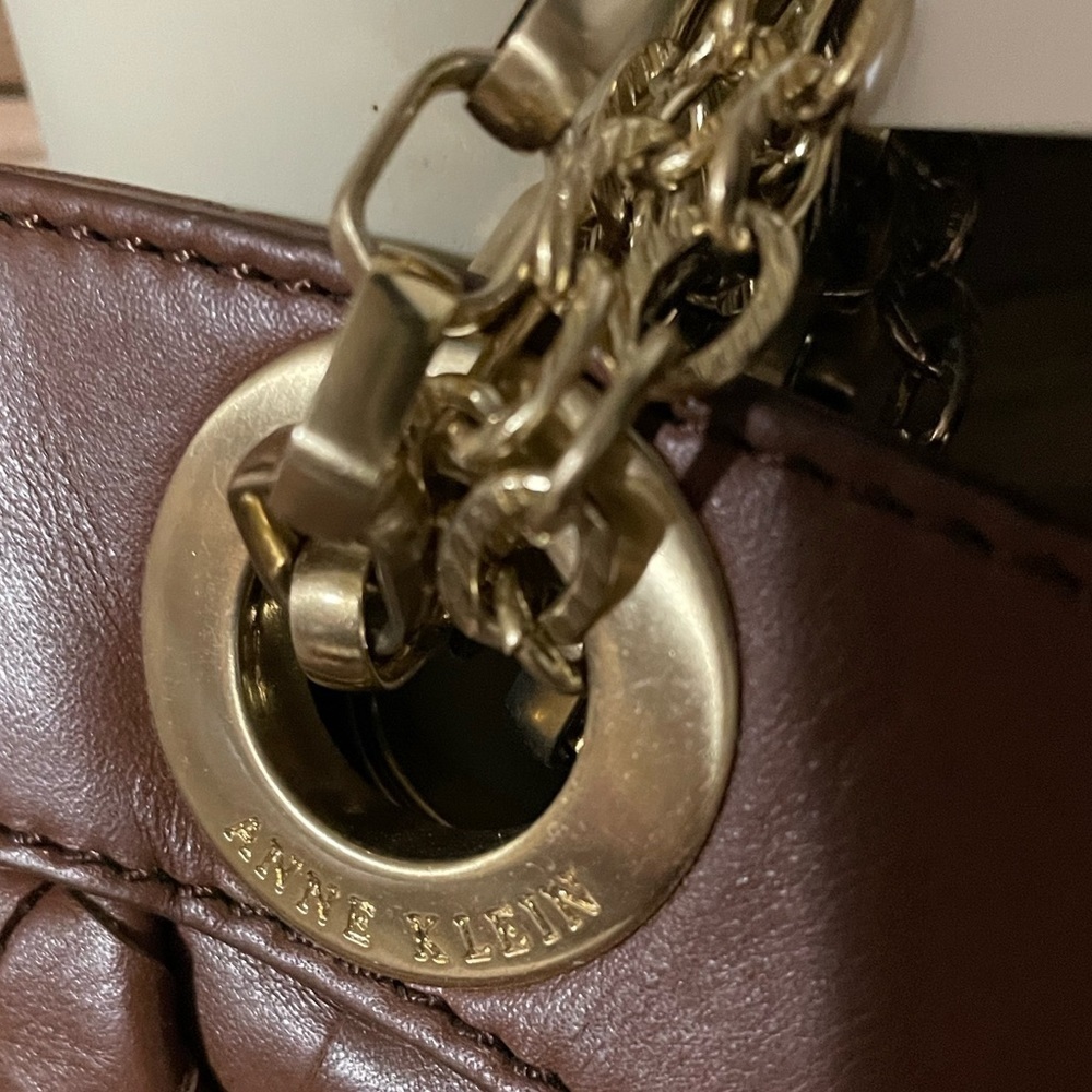 Anne Klein Bag Genuine Leather Purse Chain Shoulder Strap Bag Authentic Like NEW - Picture 5 of 15